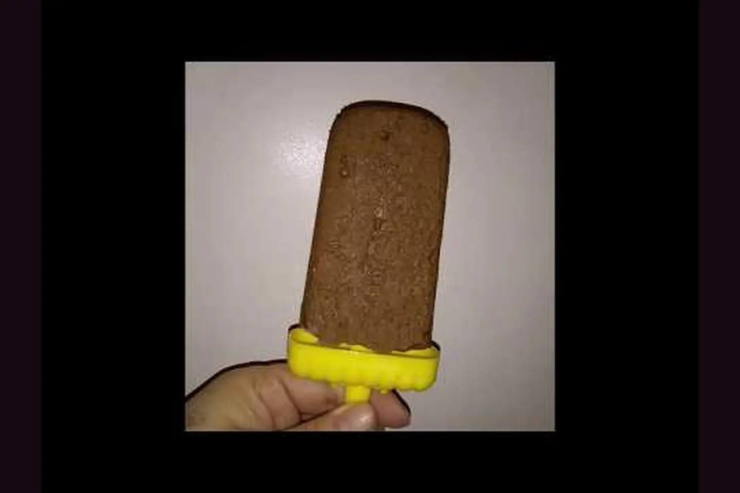 Original LCHF Diva chocolate avocado fudge pop