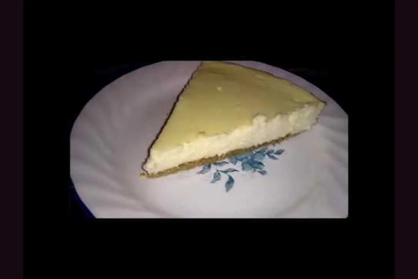 Original LCHF Diva low-carb cheesecake slice